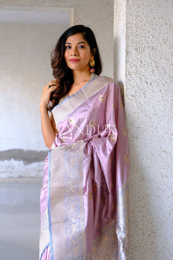 Kruttika (Saree)