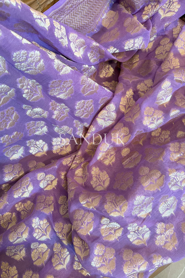 Mrinal Very Peri Shade (Saree)