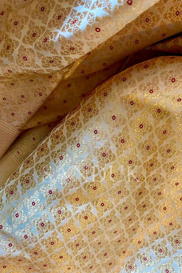 Kumud (Saree)