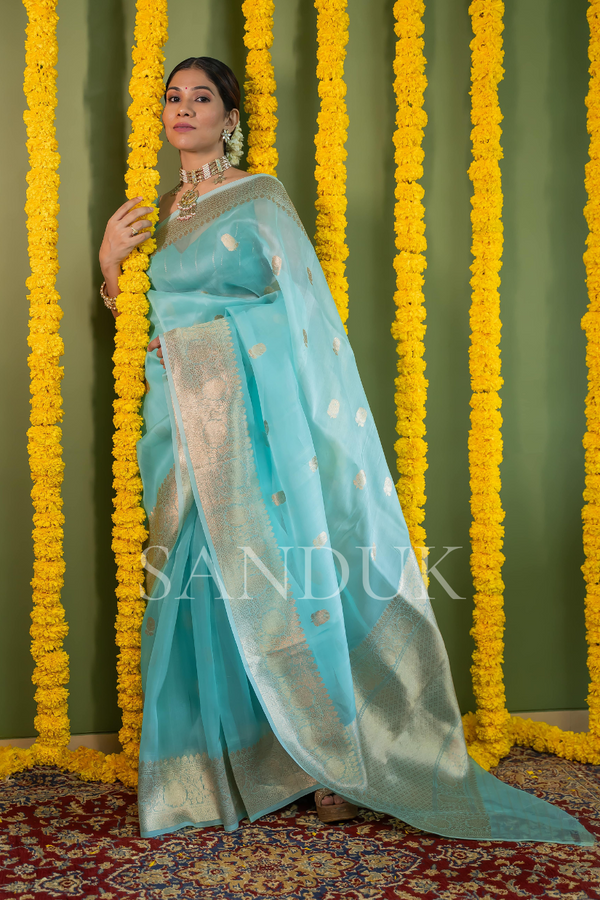 Nithya (Saree)
