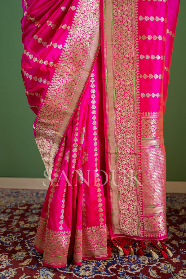 aaloka (saree)