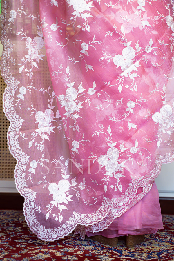 Rosette (Saree)