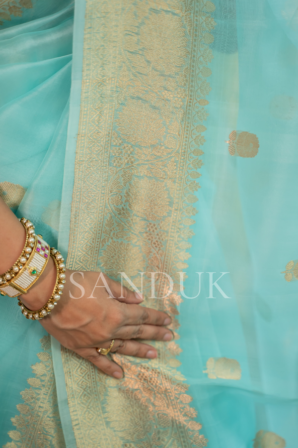 Nithya (Saree)