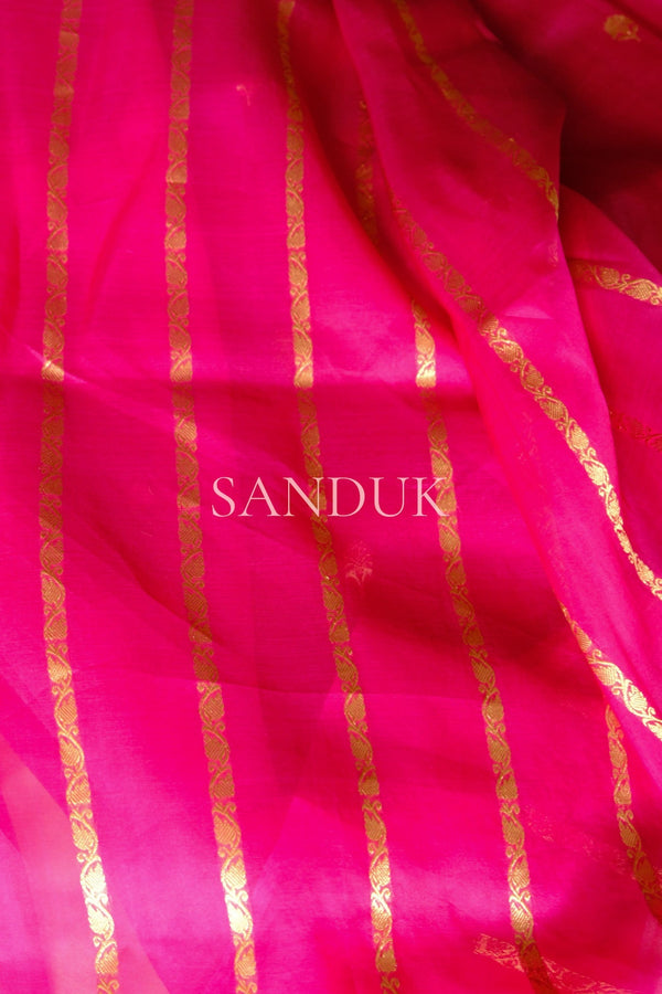 Isharya (Saree)