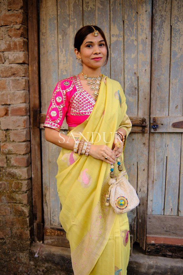 Gulmohar (Saree)