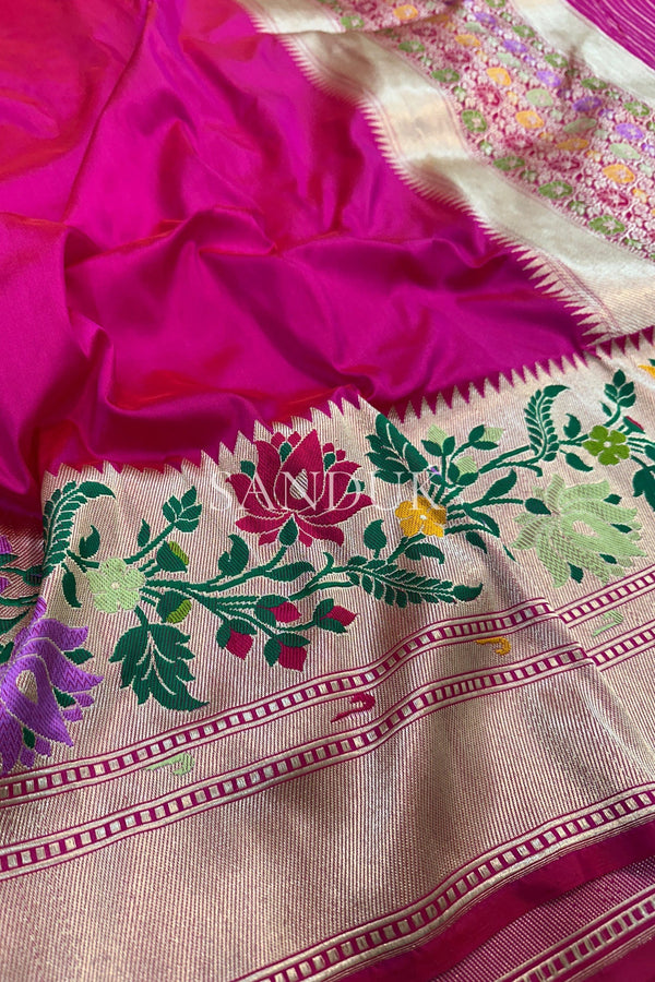 Lotus Kadhiyal (Saree)